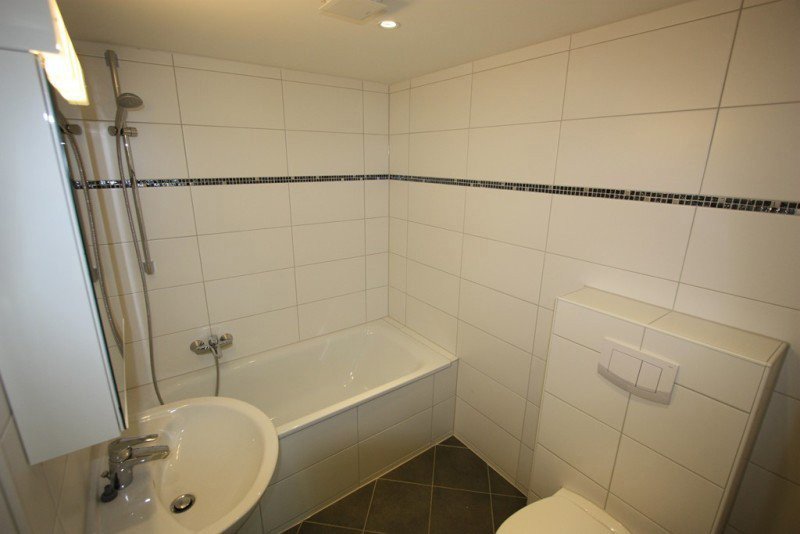 2 rooms Apartment for rent in Pratteln - image 1/3