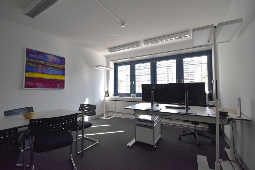 Bureau & Commerce 5 pièces à louer à Sion - image 1/5