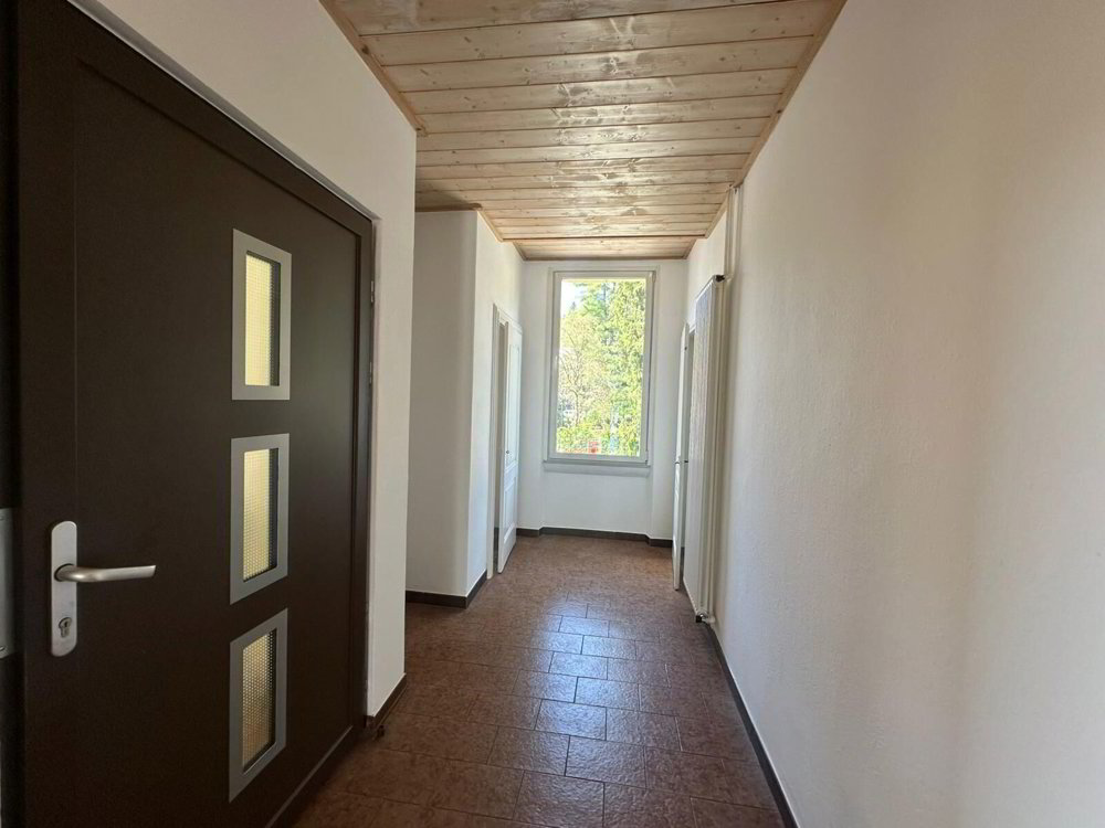 Appartamento di 4 locali in affitto a Stabio - immagine 1/12