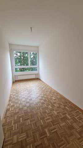Appartamento di 5 locali in affitto a Meyrin - immagine 1/8
