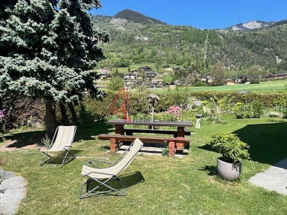 7.5 rooms House to buy in Vollèges - image 1/11