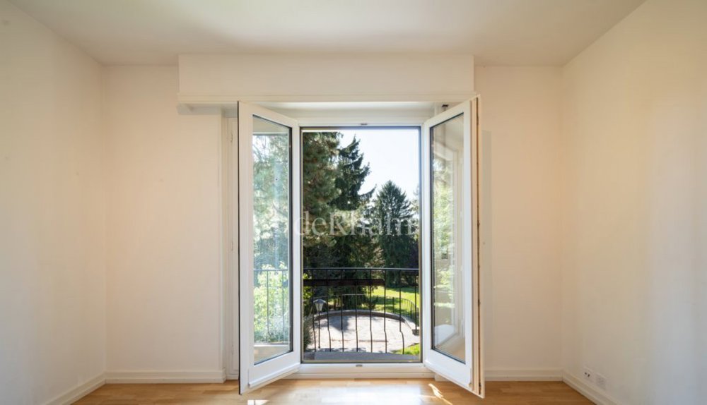 7 Zimmer Haus zu vermieten in Epalinges - Bild 1/11