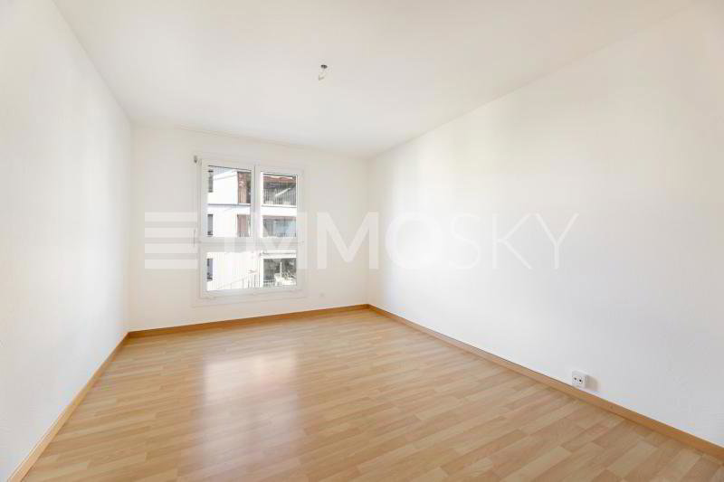 4 Zimmer Wohnung zum verkaufen in Trimmis - Bild 1/5