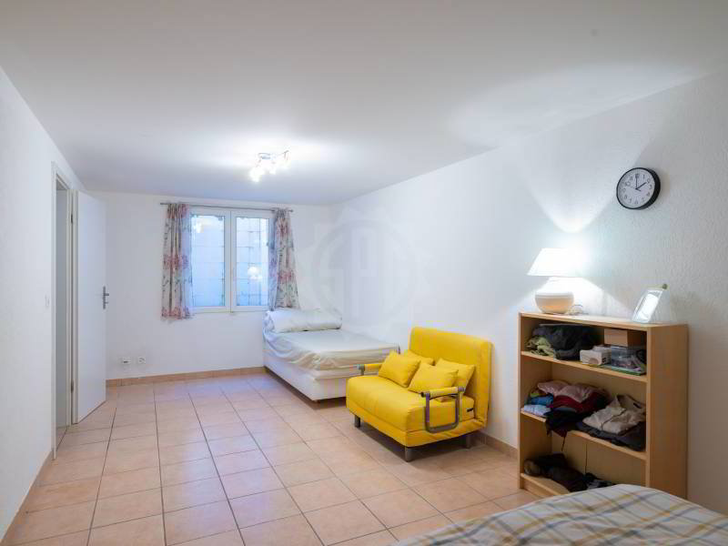 Casa di 4 locali in vendita a Genthod - immagine 1/12