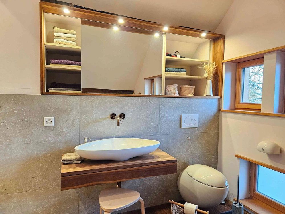 6.5 Zimmer Haus zu vermieten in Therwil - Bild 1/8