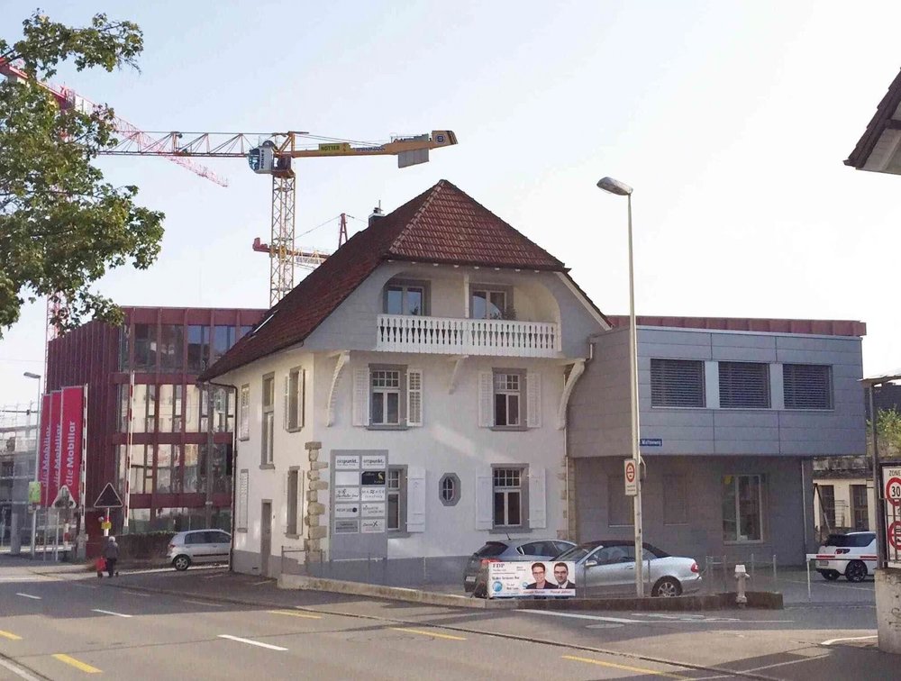 null rooms Car park, garage for rent in Lenzburg - image 1/2