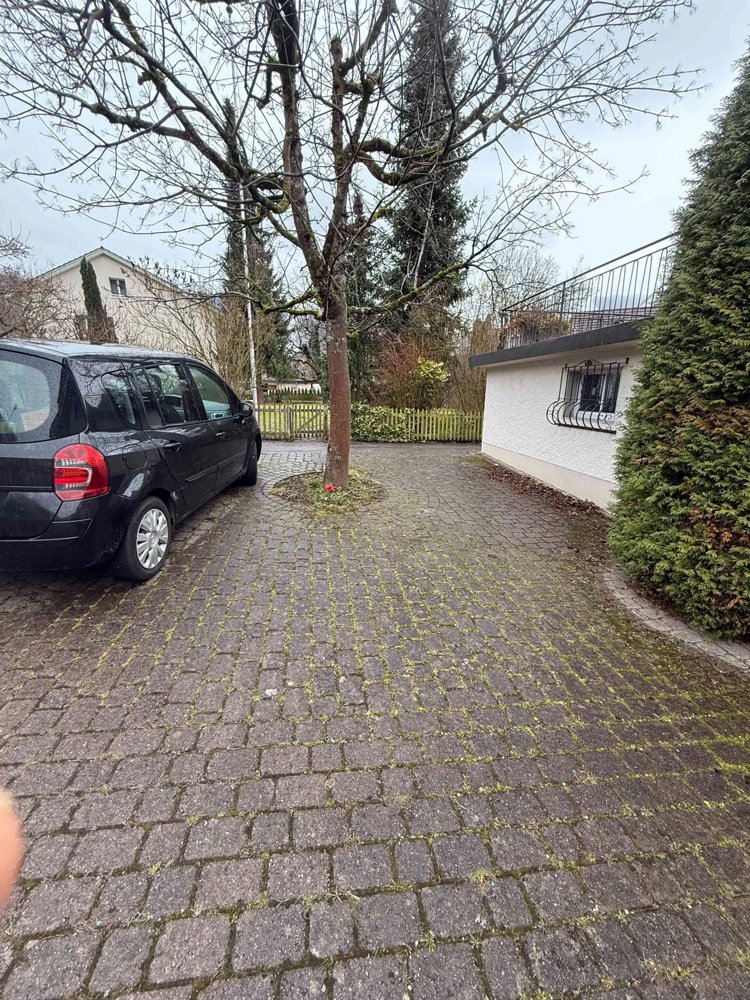 Parcheggio, garage di null locali in affitto a Balsthal - immagine 1/1