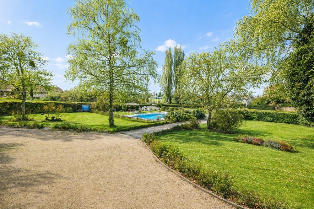 13 Zimmer Haus zum verkaufen in Jussy - Bild 1/10