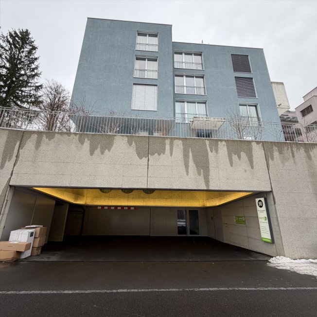 Parcheggio, garage di null locali in affitto a Zürich - immagine 1/1