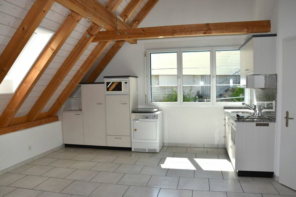 Casa di 6 locali in vendita a Wasterkingen - immagine 1/13