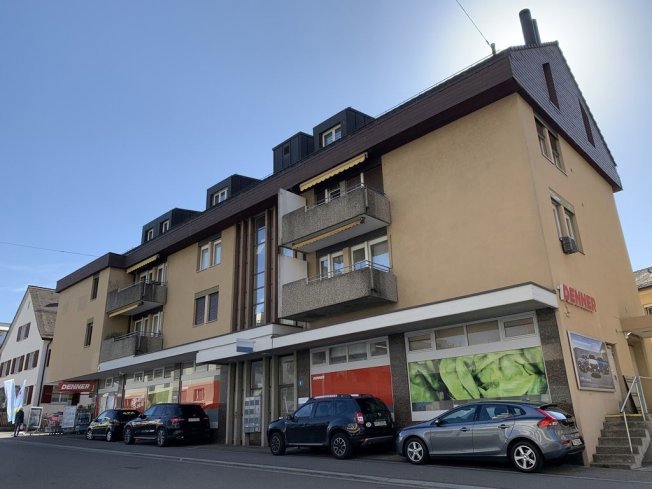 null rooms Car park, garage for rent in Zurigo - image 1/1