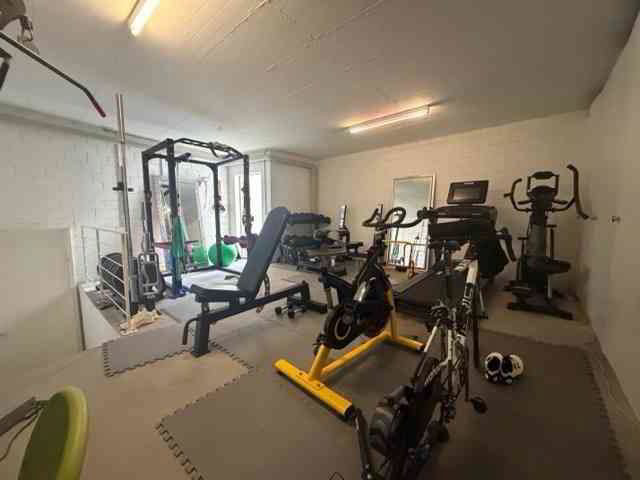 8.5 rooms House to buy in Walchwil - image 1/11