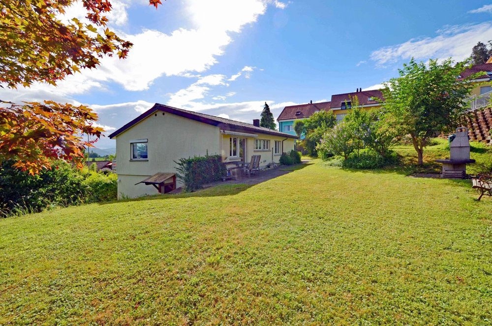 Maison 8.5 pièces à acheter à Ettingen - image 1/11