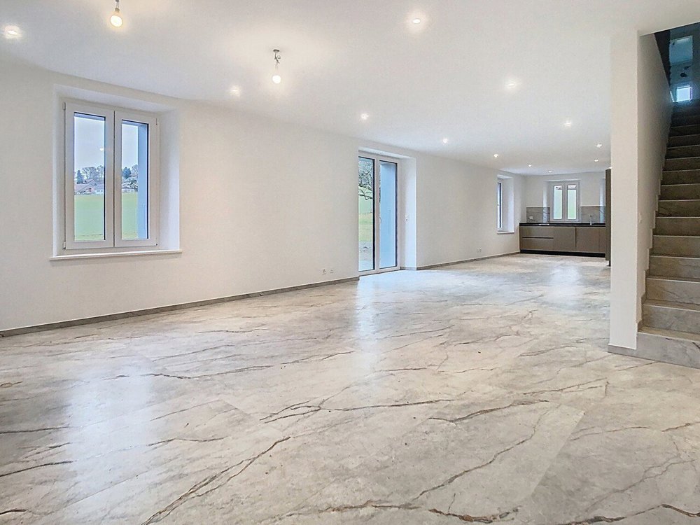 5 Zimmer Wohnung zu vermieten in Vucherens - Bild 1/13