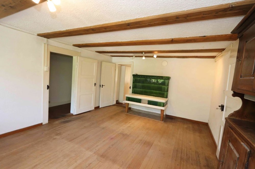 Casa di 7 locali in vendita a Kienberg - immagine 1/8