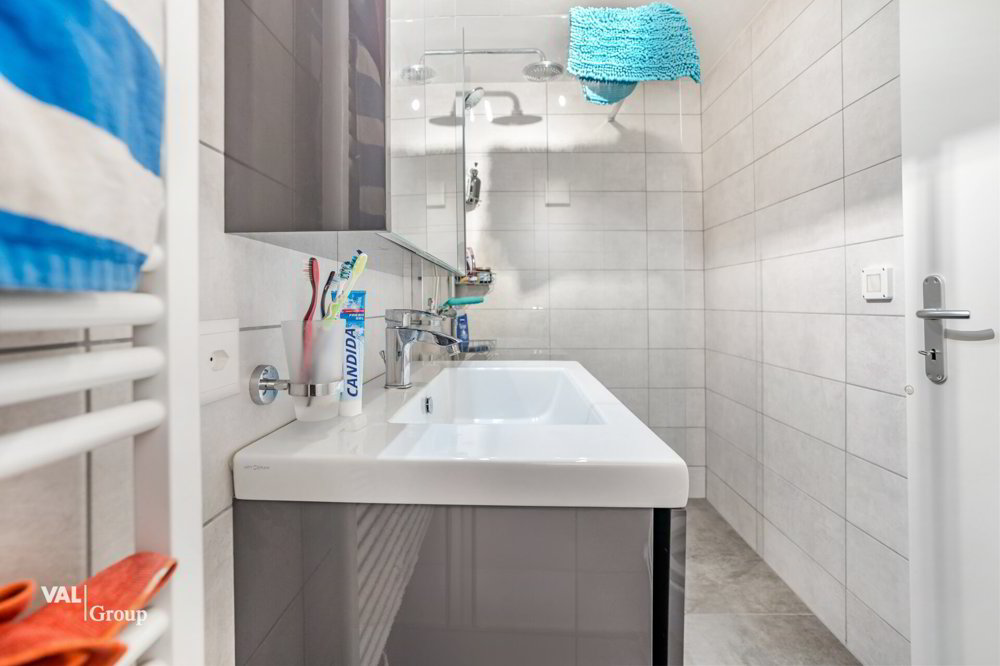 5 Zimmer Haus zum verkaufen in Ollon VD - Bild 1/13