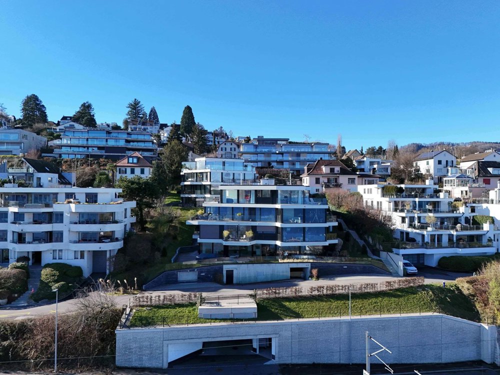 3.5 rooms Apartment to buy in Kilchberg ZH - image 1/6