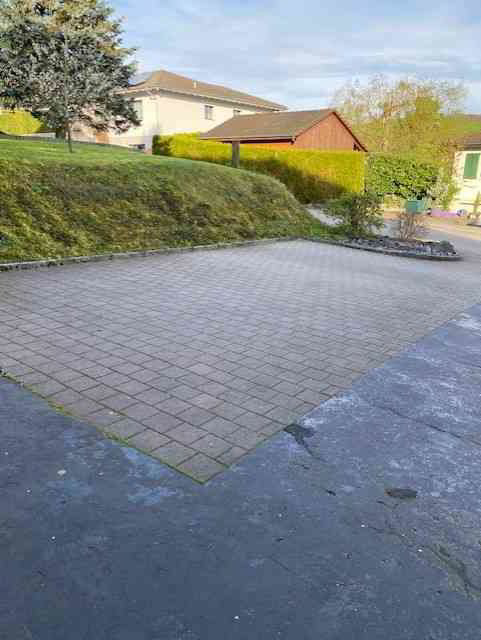null rooms Car park, garage for rent in Wegenstetten - image 1/1