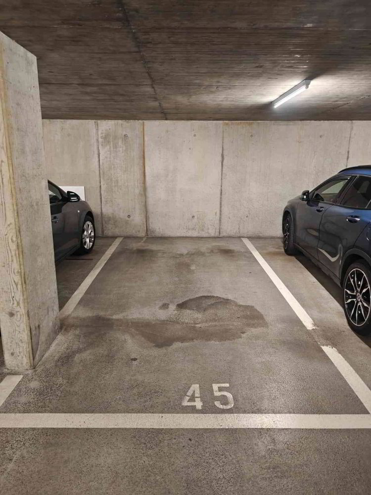 Parcheggio, garage di null locali in affitto a Belp - immagine 1/4