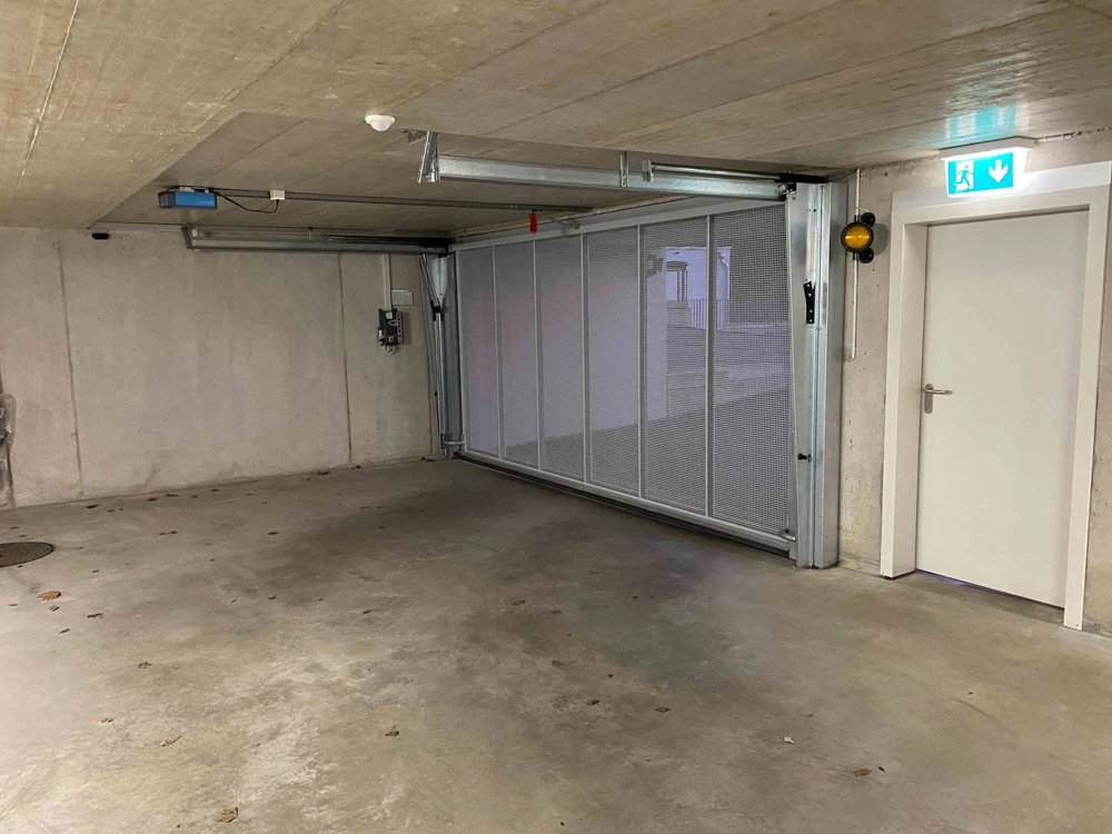 Parking, garage null pièces à louer à Kaisten - image 1/2