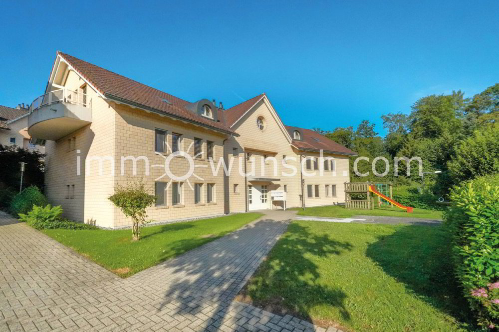 5.5 rooms Apartment to buy in Rotkreuz - image 1/7