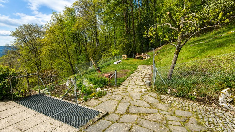 Maison 6 pièces à louer à Himmelried - image 1/15