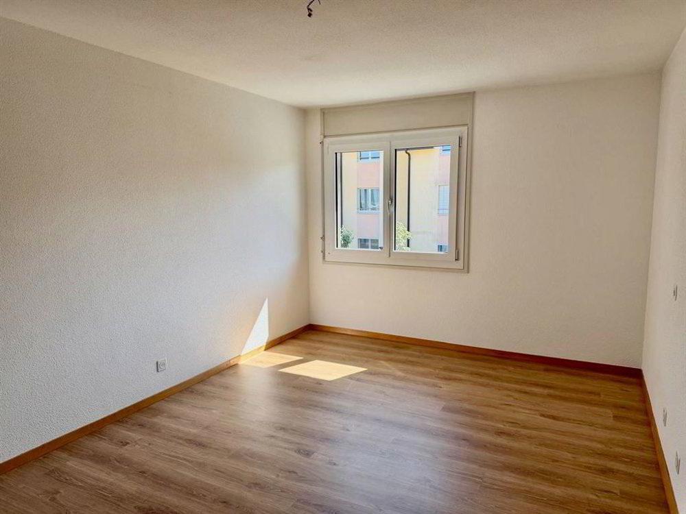 Appartamento di 7 locali in vendita a Yverdon-les-Bains - immagine 1/13