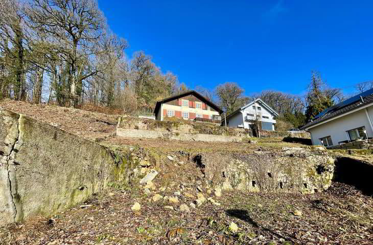 Maison 9 pièces à acheter à Corcelles NE - image 1/4