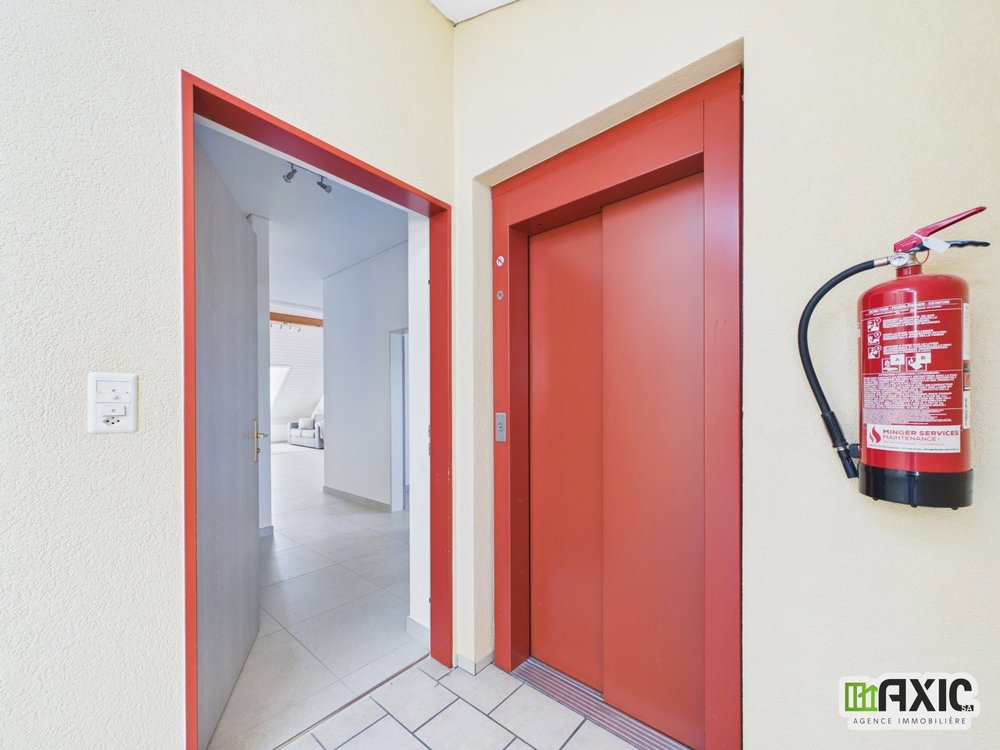 Appartement 4 pièces à acheter à Alle - image 1/13