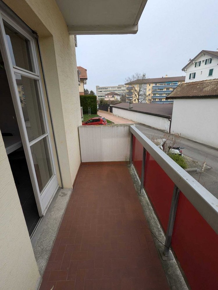 Appartement 2 pièces à louer à Chavannes-près-Renens - image 1/12
