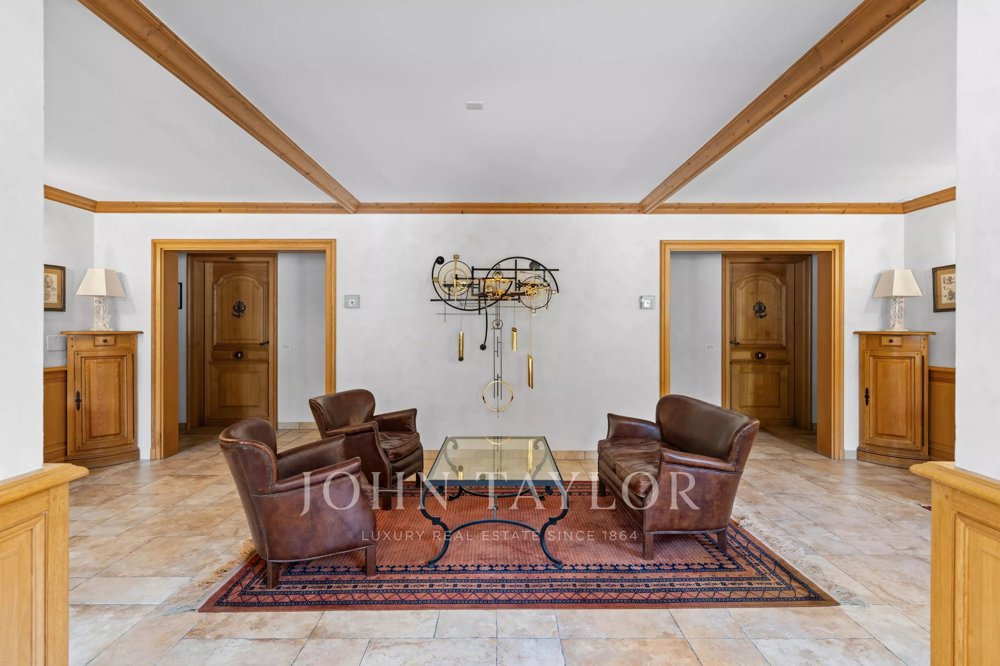 Appartamento di 5 locali in vendita a Crans-Montana - immagine 1/13