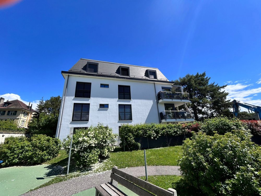 5 Zimmer Wohnung zu vermieten in Pully - Bild 1/9