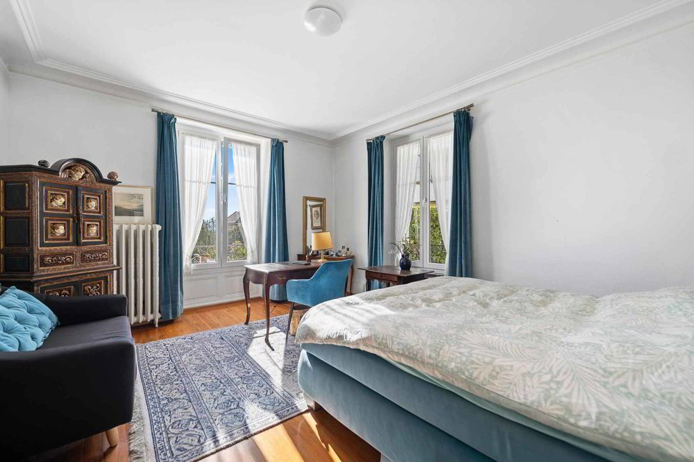4 rooms Apartment to buy in Lausanne - image 1/6