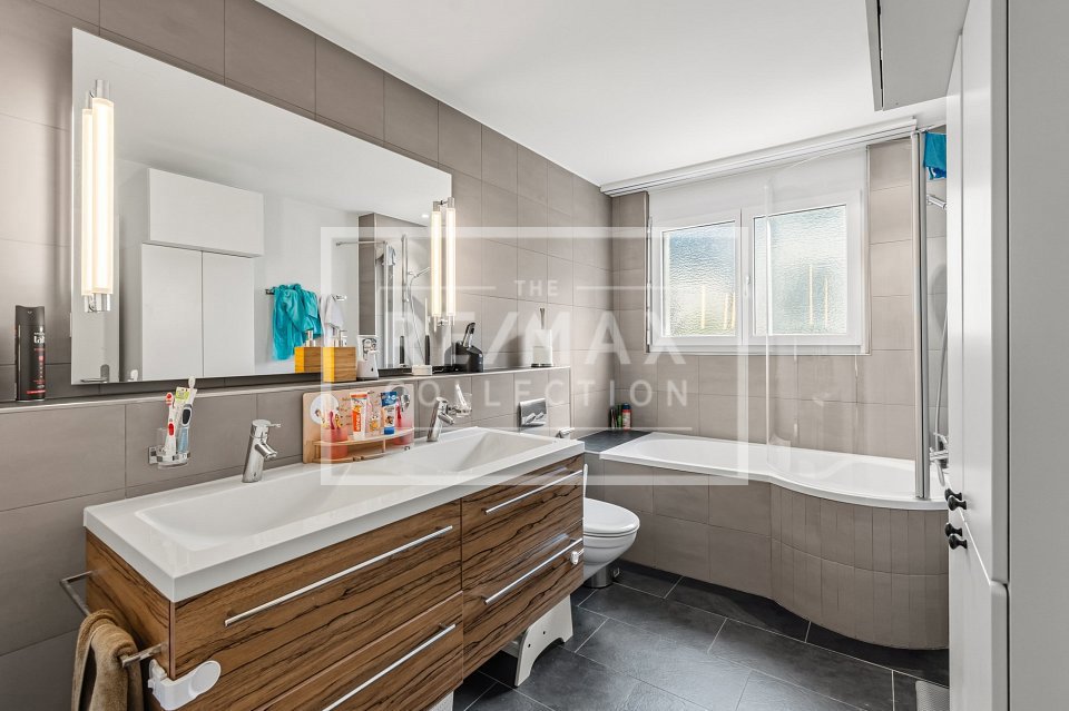 4.5 Zimmer Wohnung zum verkaufen in Igis - Bild 1/9