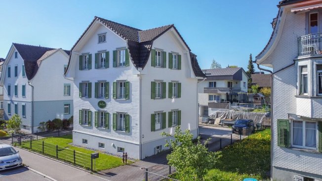 Maison 7 pièces à acheter à Gossau SG - image 1/1