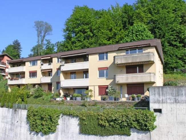 Appartamento di 3 locali in affitto a Jona - immagine 1/1