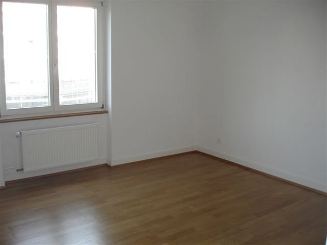 2 rooms Apartment for rent in Basel - image 1/3