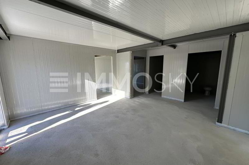 4 rooms House to buy in Riazzino - image 1/5