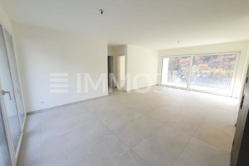 4 Zimmer Wohnung zum verkaufen in Avegno - Bild 1/5