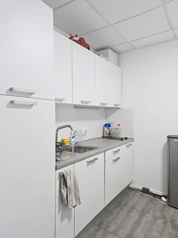 1 rooms Office & Commercial for rent in Yverdon-les-Bains - image 1/9