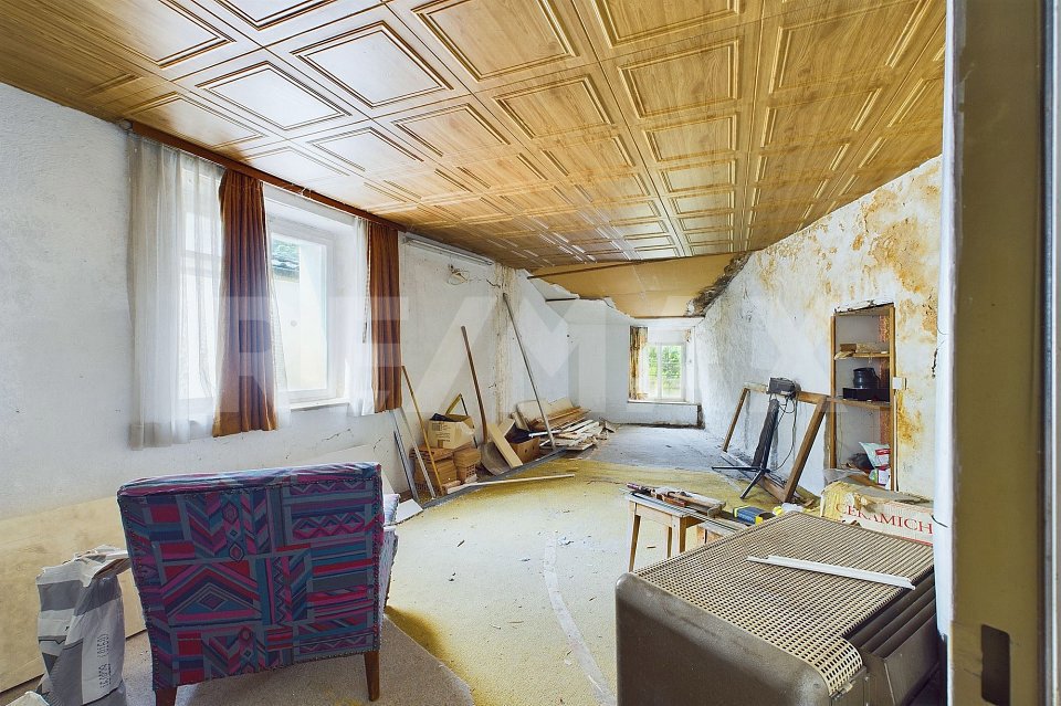 Casa di 5 locali in vendita a S. Antonino - immagine 1/13