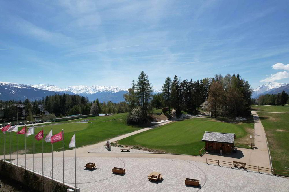 5 Zimmer Wohnung zum verkaufen in Crans-Montana - Bild 1/11