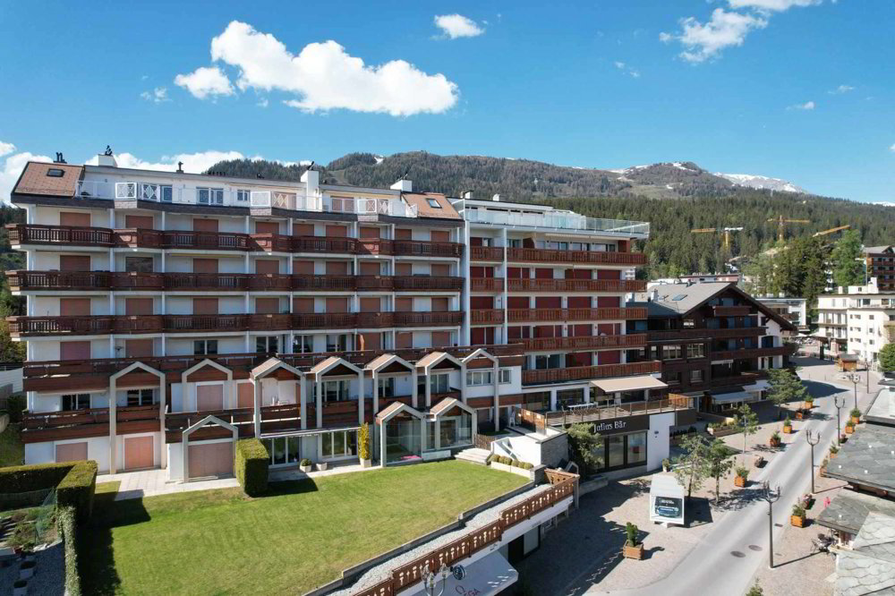 Appartamento di 7 locali in vendita a Crans-Montana - immagine 1/10