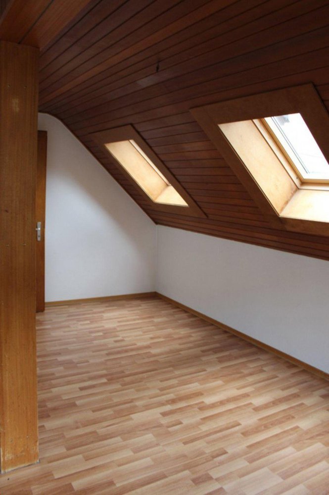 Appartamento di 2 locali in affitto a Moutier - immagine 1/7