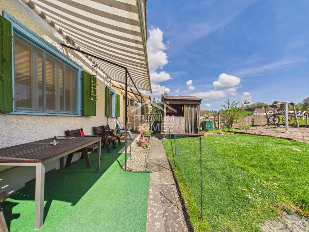 Casa di 8 locali in vendita a Melchnau - immagine 1/10