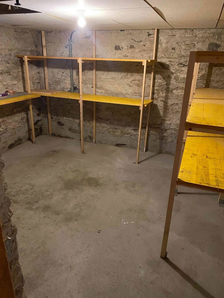 4.5 Zimmer Wohnung zu vermieten in Vals - Bild 1/13