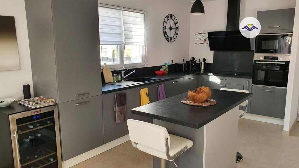 5 Zimmer Haus zum verkaufen in Givrins - Bild 1/5