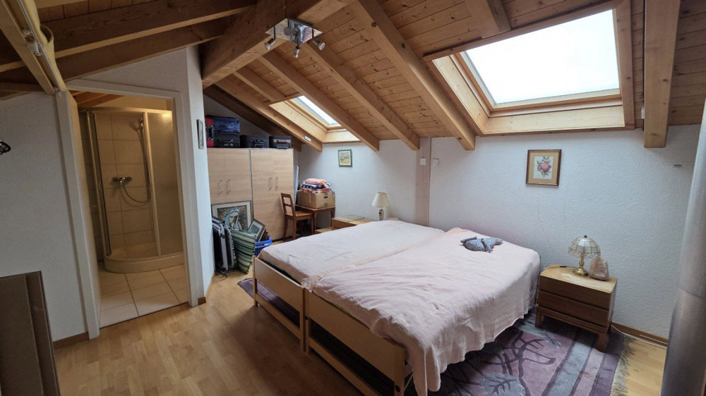 Appartement 4 pièces à acheter à Greppen - image 1/11