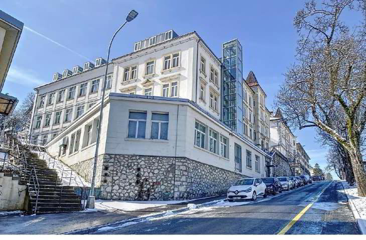 Appartement 1.5 pièces à louer à La Chaux-de-Fonds - image 1/9