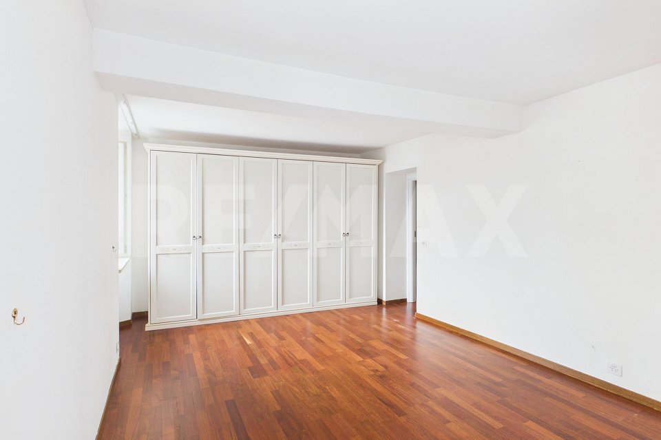 Casa di 4 locali in vendita a Agno - immagine 1/13
